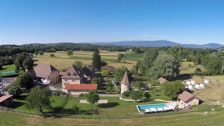 Les Villas Du Domaine De Suzel Vignieu Bagian luar foto