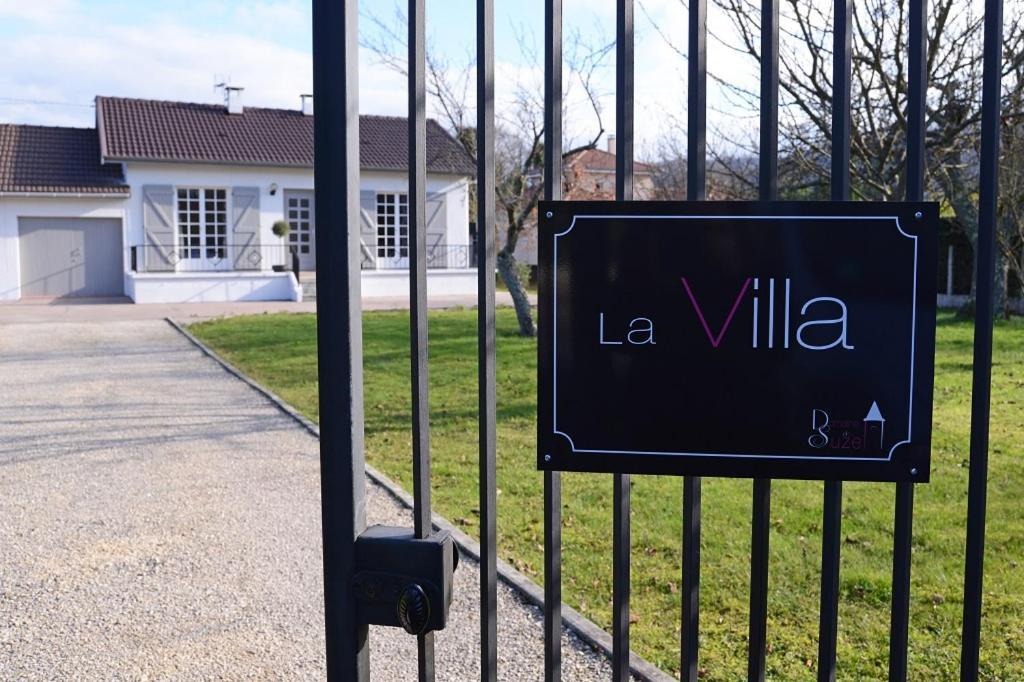 Les Villas Du Domaine De Suzel Vignieu Bagian luar foto