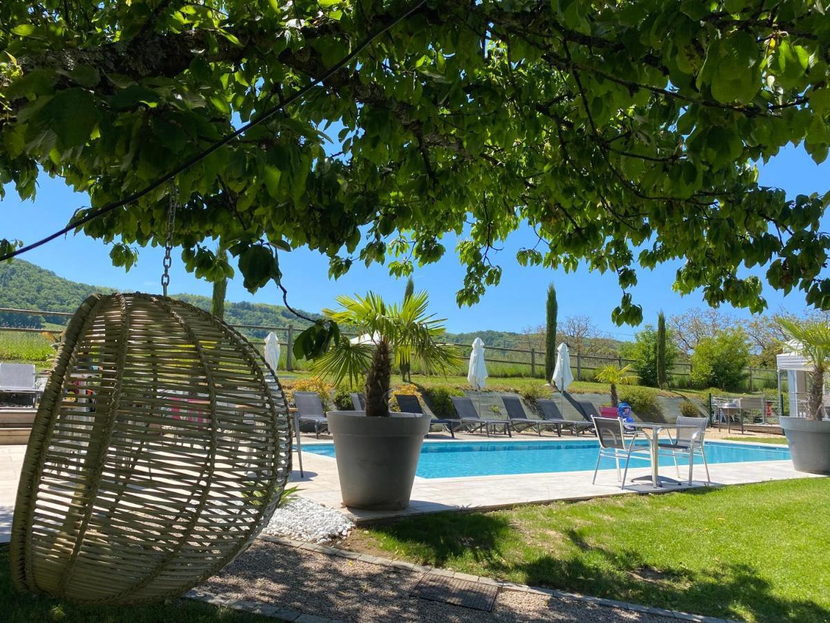 Les Villas Du Domaine De Suzel Vignieu Bagian luar foto